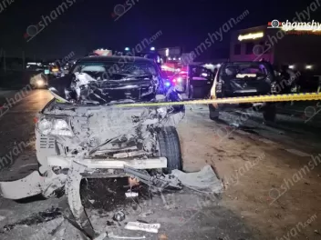 Պռոշյանում բախվել են Toyota Land Cruiser-ը, N...