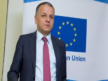 ԵՄ-ն հետևում է եկեղեցու շուրջ վերջին զարգացումներին. 168.am