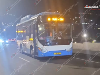 Սարալանջի փողոցում բախվել են «Zhong Tong» ավտ...