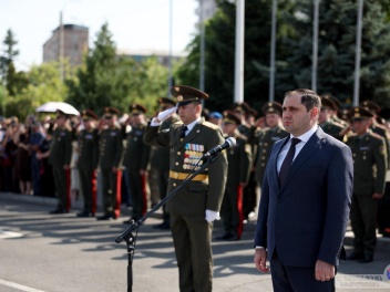Սուրեն Պապիկյանը մասնակցել է ռազմական ակադեմի...