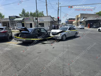Մասիսում բախվել են 2 «Mercedes»