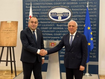 ՀՀ դեսպանն ու Վրաստանի Սահմանադրական դատարանի...