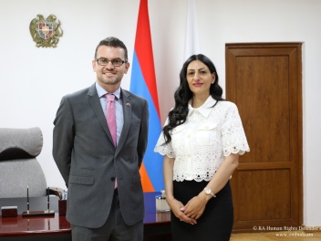 Անահիտ Մանասյանը ՄԹ դեսպանի հետ հանդիպմանն ըն...