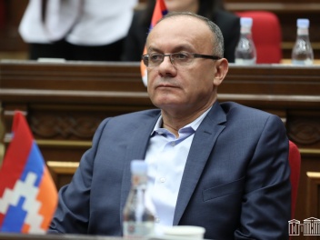 Լինելով տեղեկացված իմ ժամանակավոր անաշխատունա...