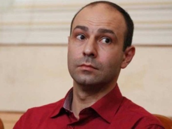 Ցմшհ դատապարտյալ Մհեր Ենոքյանը պայմանական վաղ...