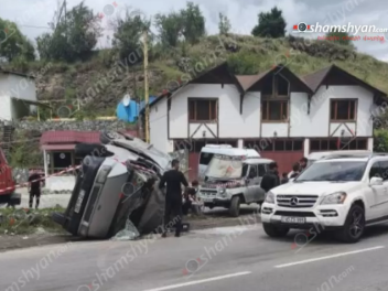 Տավուշում բախվել են «Mitsubishi Outlander»-ը,...