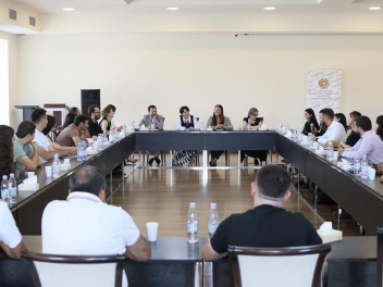 Ժաննա Անդրեասյանն ընդունել է «Դասավանդի՛ր հան...
