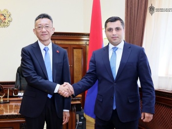 ՀՀ-ում Չինաստանի դեսպանը հյուրընկալվել է Հակա...