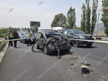 Կոտայքում բախվել են «Nissan X-Trail»-ը և բեռն...