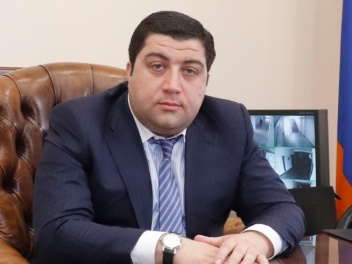 Արամ Ազատյանն ազատվել է Արաբկիր վարչական շրջա...