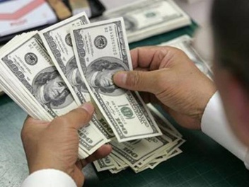 Դոլարի փոխարժեքը նվազել է. եվրոն աճել է