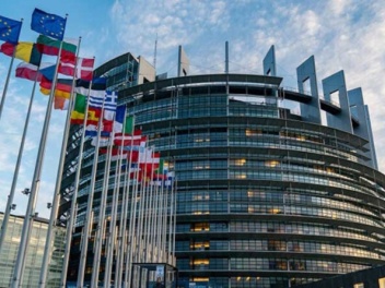 Европарламентарии обвинили Израиль в геноциде...