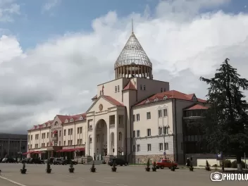 Արցախի ԱԺ-ն տեղահանված ժողովրդի անունից դիմել...