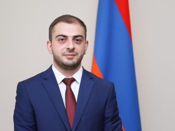 Վազգեն Մուրադյանը նշանակվել է արդարադատության...