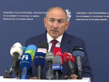 Ադրբեջանական զորքերի Հայաստանի տարածքից դուրսբերման խնդիրը պետք է լուծվի սահմանազատման արդյունքում