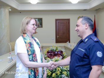 Քննչական կոմիտեի նախագահ Արթուր Պողոսյանն ընդ...