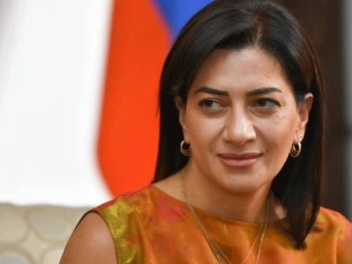 Հիմա էլ նվագել են սովորում. «Հրապարակ»