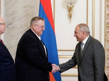 Մոսկվան էլ արցունքներին չի հավատում․ «Հրապարակ»