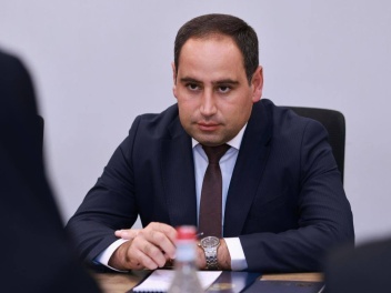 Հայաստանն ու Իրանը քննարկել են տարանցիկ բեռնա...