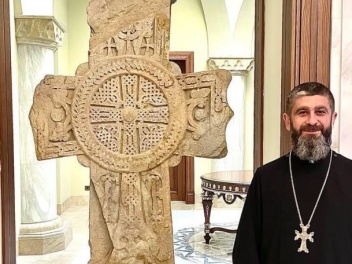 Պետական պաշտոնյան պարտավոր է լինել առավել կրթ...