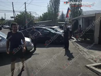 Ձորաղբյուրում բնակիչները փակել են գլխավոր ճան...