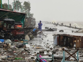 Ֆիլիպիններում հազարավոր մարդիկ են տարհանվել ակնկալվող սուպեր թայֆունի պատճառով