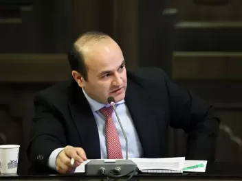 Բերման է ենթարկվել ՔՊ-ական նախկին նախարար, այ...