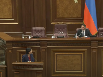 Մի հատ կինոթատրոն չկա, որտեղ կինոները հայերեն...
