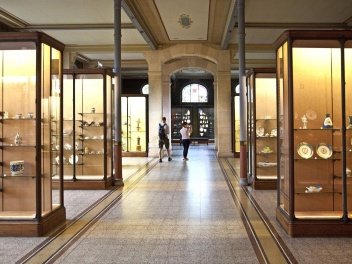 Ֆրանսիայի ճենապակու ազգային թանգարանից 9,5 միլիոն եվրոյի ցուցանմուշներ են գողացել