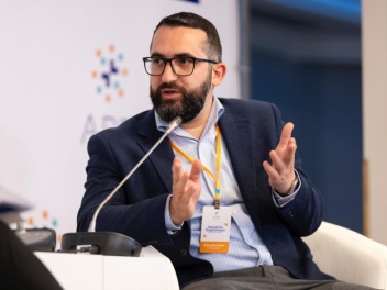Չի լինի պայքար, աստիճանաբար կվերածվենք էժան ու դատարկվող հյուրանոցի, իսկ վերջում՝ Թուրքիայի գավառի․ թյուրքագետ
