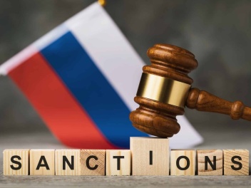 Трамп назвал санкции Европы против России “не...