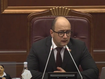 Փորձել են մերժել իմփիչմենթի վերաբերյալ լսումները, հետո 300 մասնակցից միայն 160-ին են գրանցել, որ մասնակցեն. Մամիջանյան