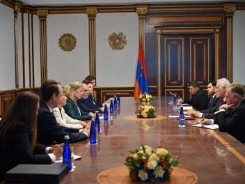 Խաչատուրյանն ու Ֆրիդրիխ Էբերտ հիմնադրամի պատվ...