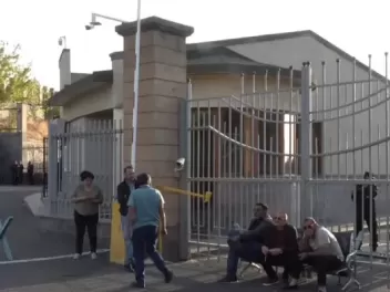 Գոռգոռոցներ, քաշքշոց. ՊՆ–ի մոտ իրավիճակը լարված է