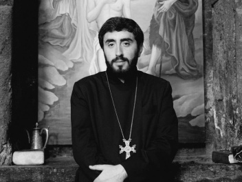 Տեր Արամ քահանային ուղղված ըստ իր տարիքի 33 կ...