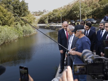 Փաշինյանն Ավինյանի ուղեկցությամբ այցելել է Հր...