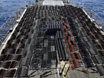 Իսպանիան արգելել է իր բազաների միջոցով Իսրայել զենք տեղափոխող ամերիկյան նավերի տարանցումը