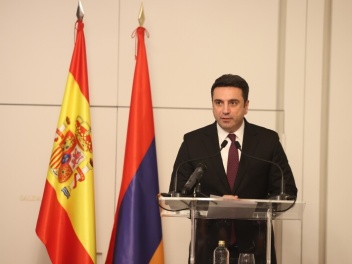 Մադրիդում ՀՀ անկախության օրվա միջոցառմանը Ալե...