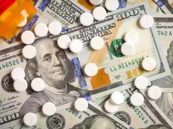 ԱՄՆ-ն հոկտեմբերի 1-ից 100%-ի չափով մաքսատուրք...