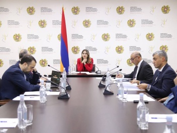Հայտնի է՝ ինչ են քննարկել Սահմանադրական բարեփոխումների խորհրդի նիստում