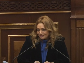 Հռիփսիմե Հունանյանն ընտրվել է ԱԺ առողջապահական հանձնաժողովի նախագահ