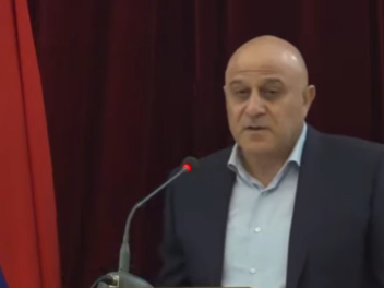 Բացի մեկ թիմ լինելուց, ես անձամբ Վալոդյա Գրիգորյանի մտերիմ ընկերն եմ եղել, ցավում եմ այս ամեն ինչի համար. Ախվերդյան