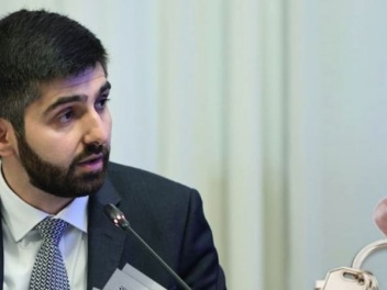 5 տարի նույն պաշտոնը զբաղեցրած փոխնախարարը 2 բնակարան ունի. «Ժողովուրդ»