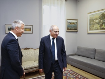 Փաշինյանն այցելել է Իտալիայում ՀՀ դեսպանությո...