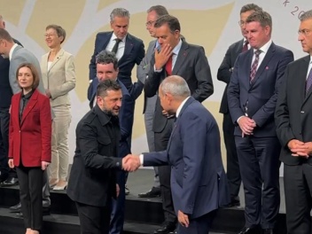 Փաշինյանը կարճատև շփումներ է ունեցել արտերկրի...