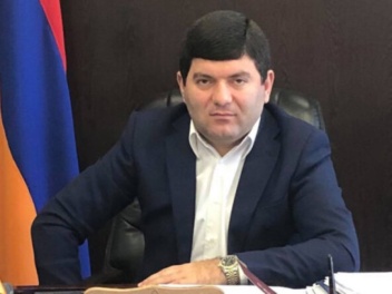 Մասիս համայնքի ղեկավար Դավիթ Համբարձումյանը դ...