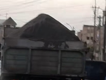 Առանց անթափանց ծածկոցի սորուն նյութեր տեղափոխ...