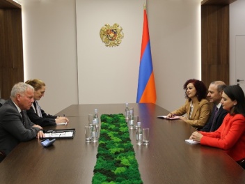ՀՀ ԱԽ քարտուղարը բարձր է գնահատել ԵՄ քաղաքացի...