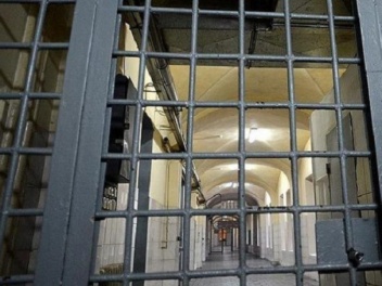 Թաքցված բջջային «Արմավիր» ՔԿՀ-ում. կինը տուգա...