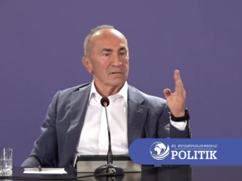 Գործ ունենք խորը բարդույթներ ունեցող մարդու հետ․ Քոչարյանը՝ 4 րդ հանրապետության մասին